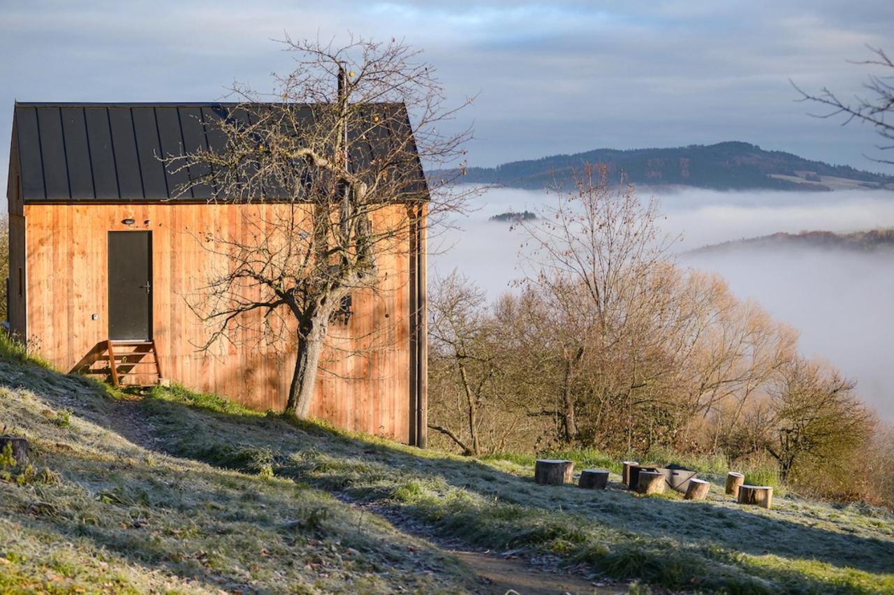 Tri Domky - Tiny Houses Depoltice Dış mekan fotoğraf
